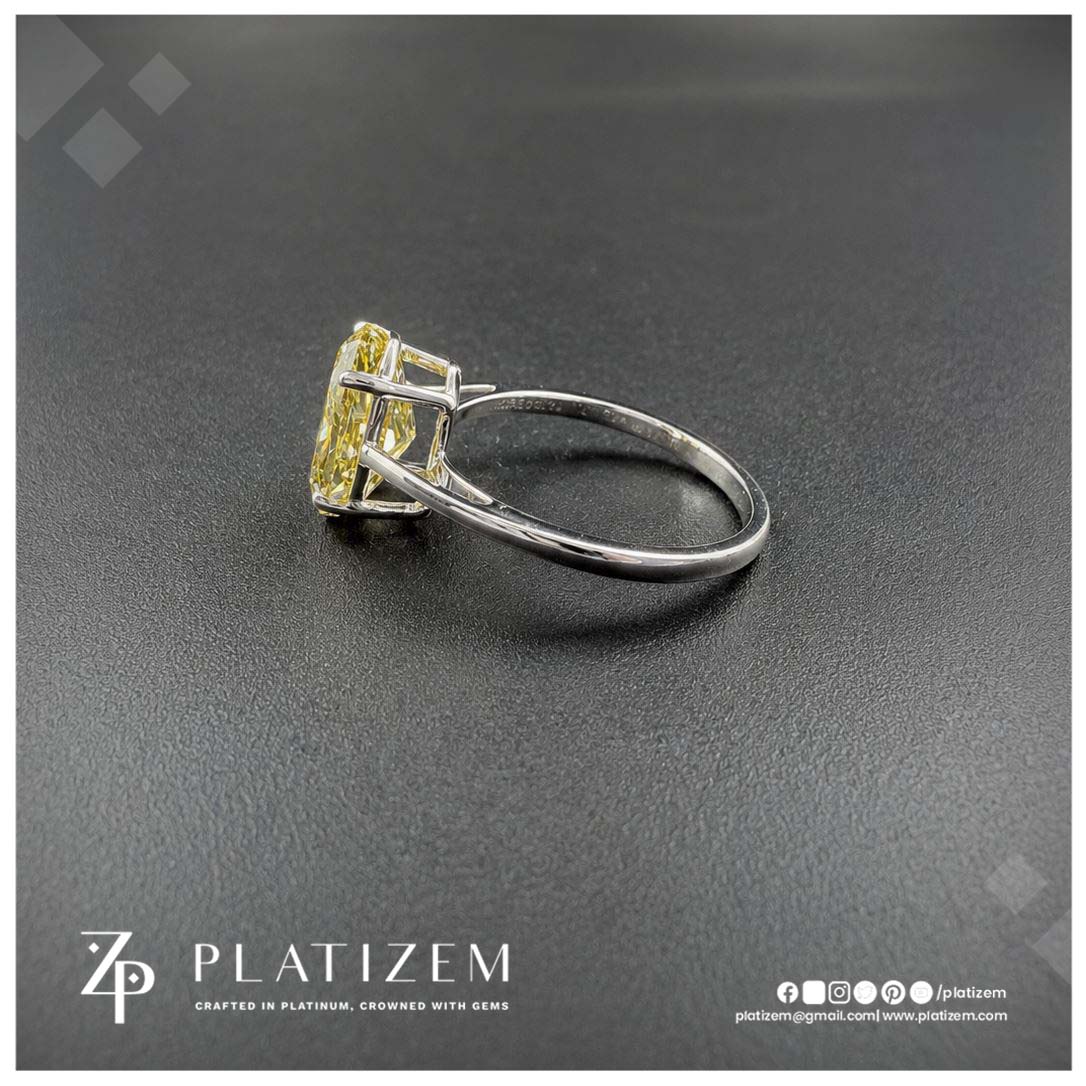 3.1 Ct Fancy Vivid Yellow Oval Cut Lab Grown Diamond Engagement Ring