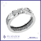 Round Lab Grown Diamond Engagement Ring